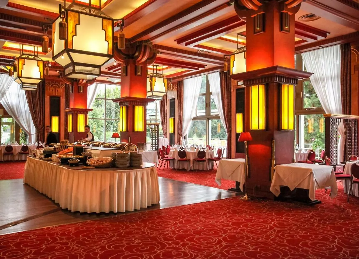 Le Grand Hotel - Domaine De Divonne 4*, Divonne-les-Bains France